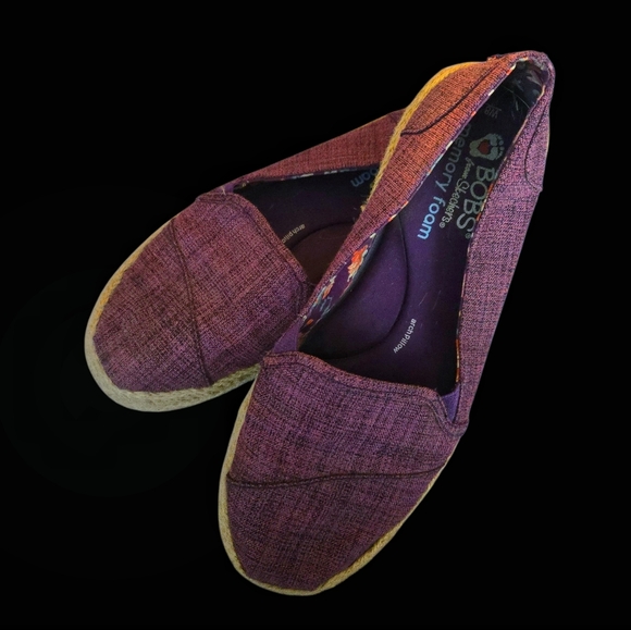 BOBS by Skecher Purple Fabric Slip Ons. Size 8 US. - Picture 1 of 7